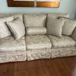 Sofa 