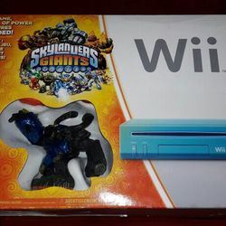 Limited Edition Blue Nintendo Wii Skylanders Giants Bundle