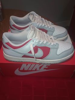 🔥 Nike Dunks Low 🔥 Like New.