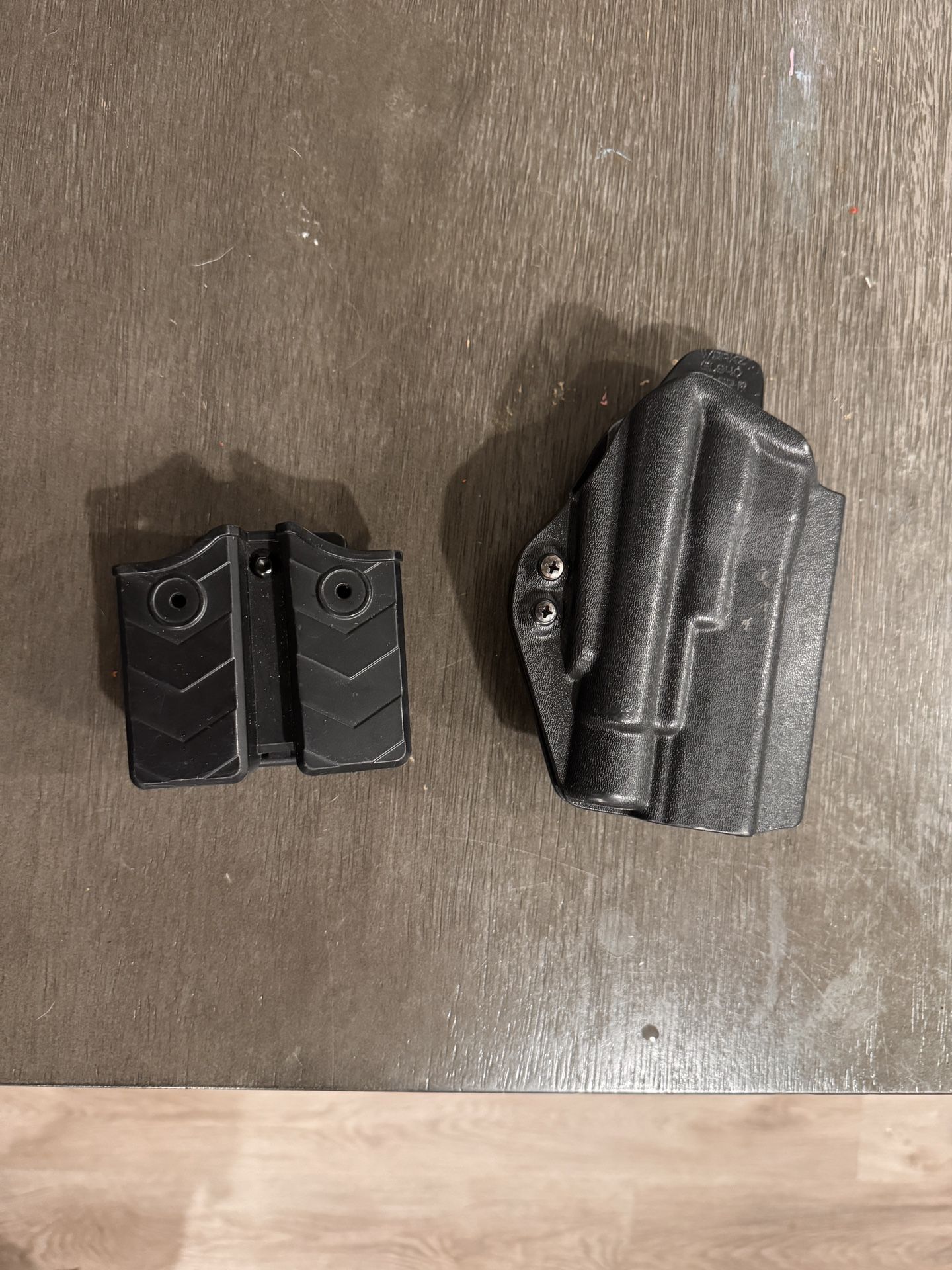 G17 Werkz Light Bearing Holster