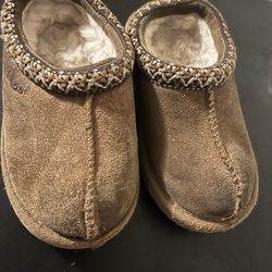 Ugh slipper Girl Toddler 
