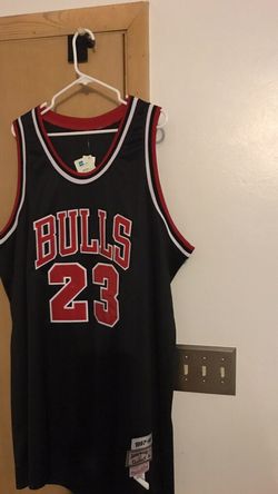Michael Jordan 1997-98 Jersey Mitchell & Ness
