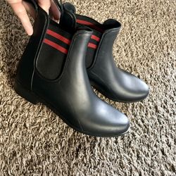 New Plastic Boots Size 8