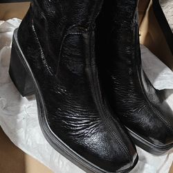 Kenneth Cole AMBER Black vegan Leather Booties Size 10