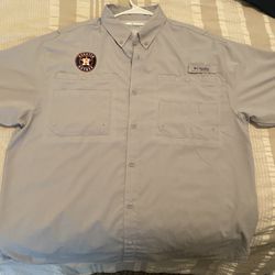 HOUSTON ASTROS COLUMBIA FISHING SHIRT for Sale in Friendswood, TX - OfferUp