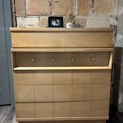 Cavalier Vintage Chest Of Drawers Mid Century 
