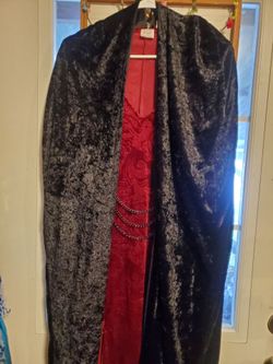 Costume