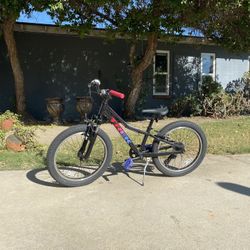 20” Kids Trek Mountain Bike 