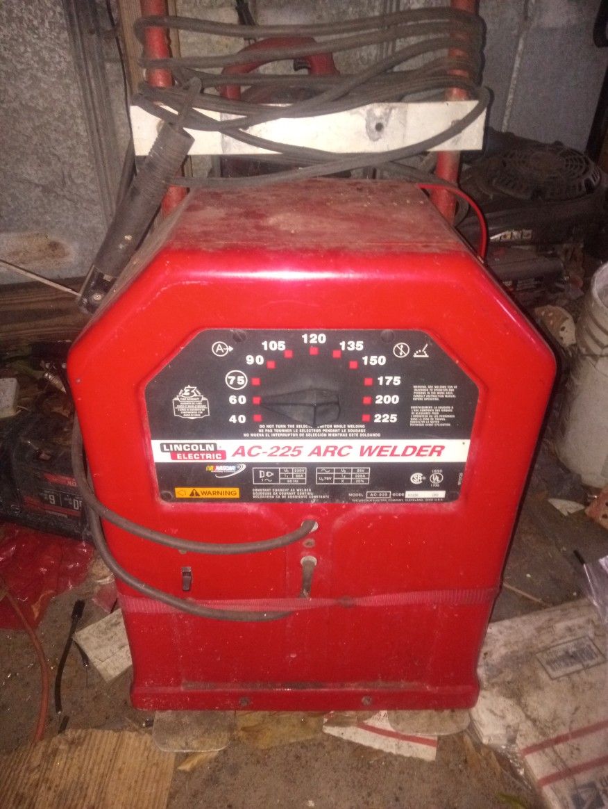 Lincoln electric AC_235Arc welder