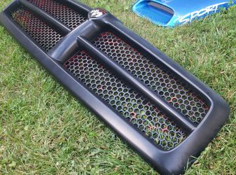 2nd Gen Dodge RAM Sport Grille Assembly 99-02