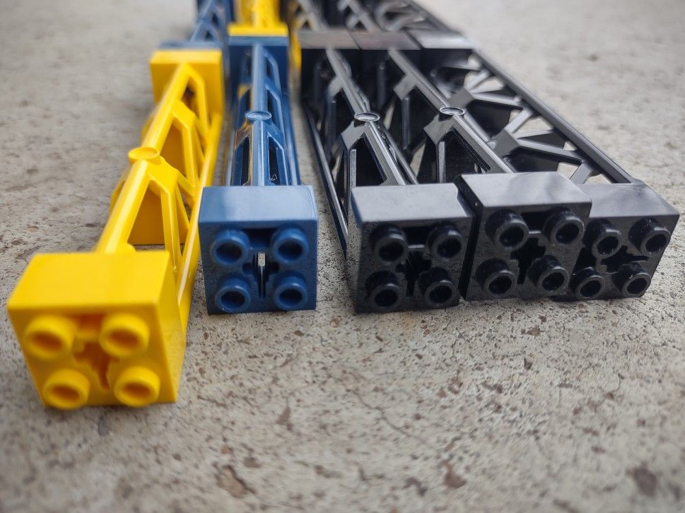 LEGO 15pc 2x2x10 Vertical Girder Support Pillar/Stand/Beam