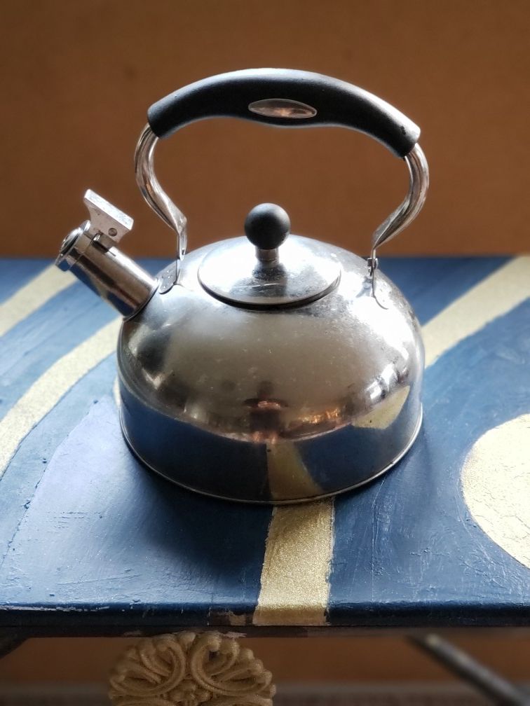 Antique tea kettle - NOT FREE