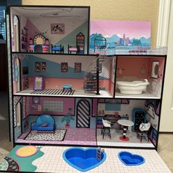 L.O.L  Doll House