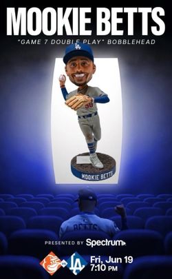 Los Angeles Dodgers Mookie Betts game 7 bobble head