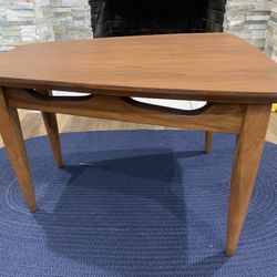 Beautiful Vintage MCM End Table