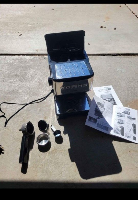 Capresso Ultima Pro Programmable Pump Espresso