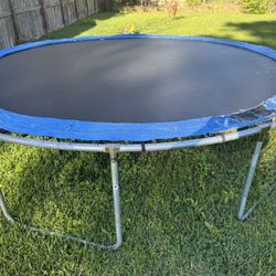 Trampoline