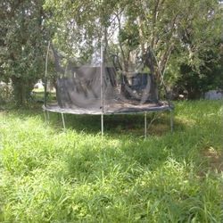 Trampoline 20$