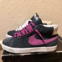 2006 Nike SB Dunk (Size 8 Men)
