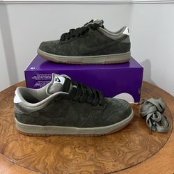 Nike Dunk SB Green Size 10