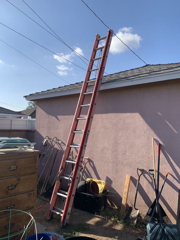 28 foot extension ladder for Sale in Whittier, CA OfferUp