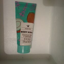 Bolero Body Scrub 5 fl oz