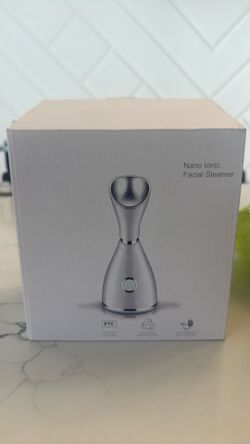 Facial steamer