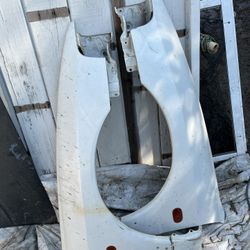 Mitsubishi Evo 4 Fenders OEM