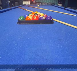 Pool table