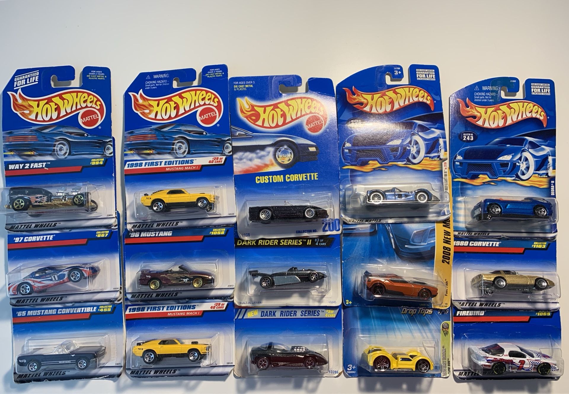 15 Hot Wheels Cars