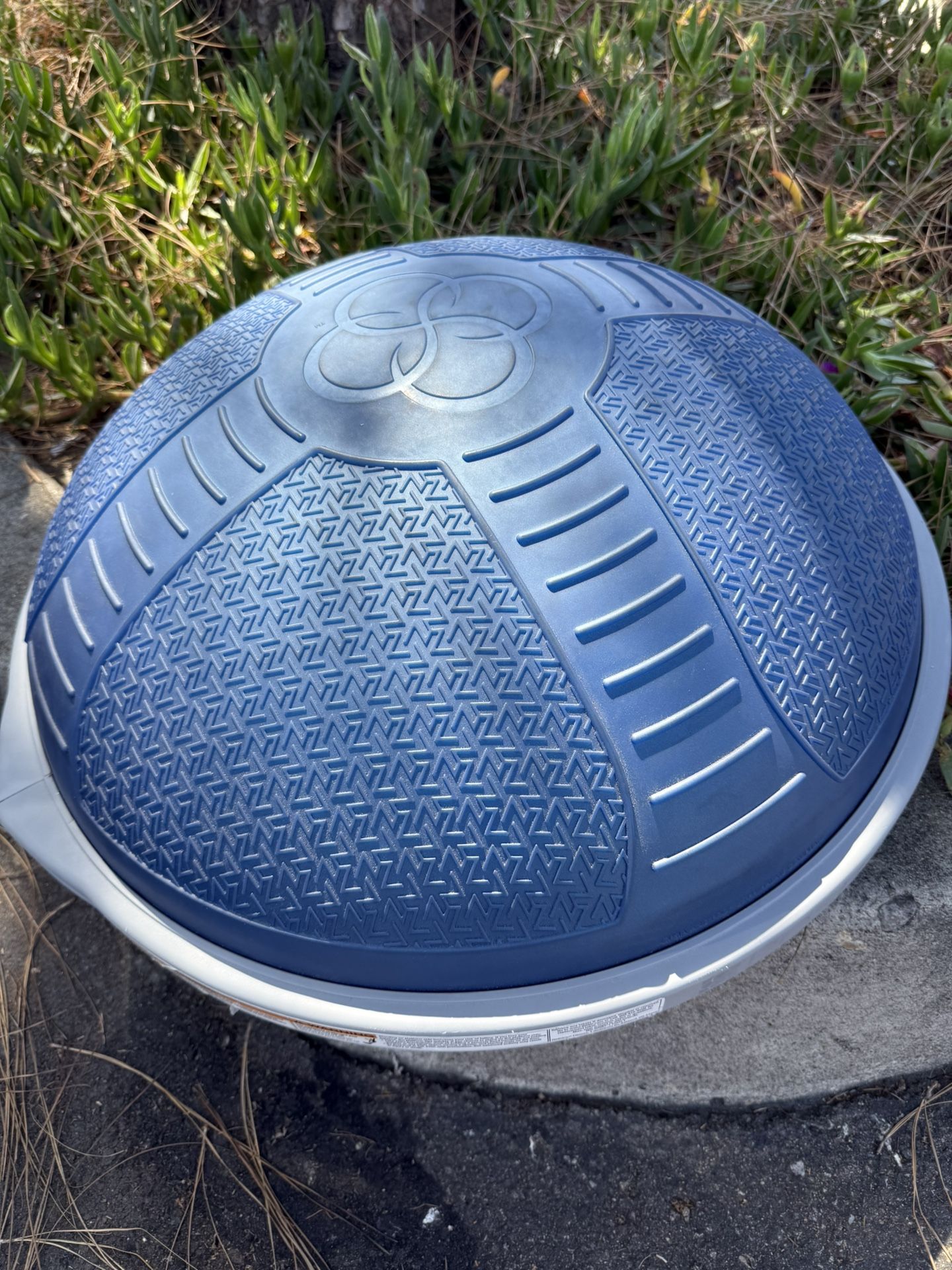 Bosu NexGen Pro Balance Trainer