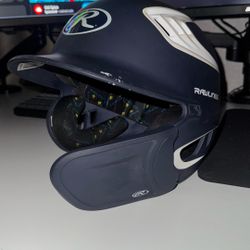 Rawlings Baseball Helmet with Jaw shield (R)