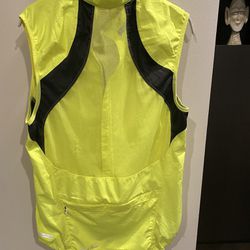 Pearl Izumi Womens Elite Barrier Vest With Open Mesh Rear Panel For Ventilation, Size L