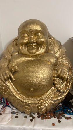 Big Golden Buddha  24 x 20 aprox