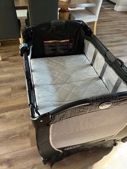 Graco Pack ’n Play Playard w/ Sound, Light, Storage & Travel Bag