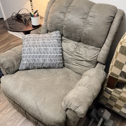 Recliner 