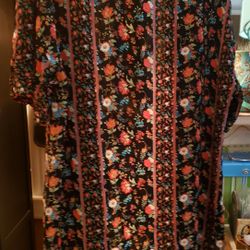 Ladies One Size Time & Tru Cardigan Will Tall Slits