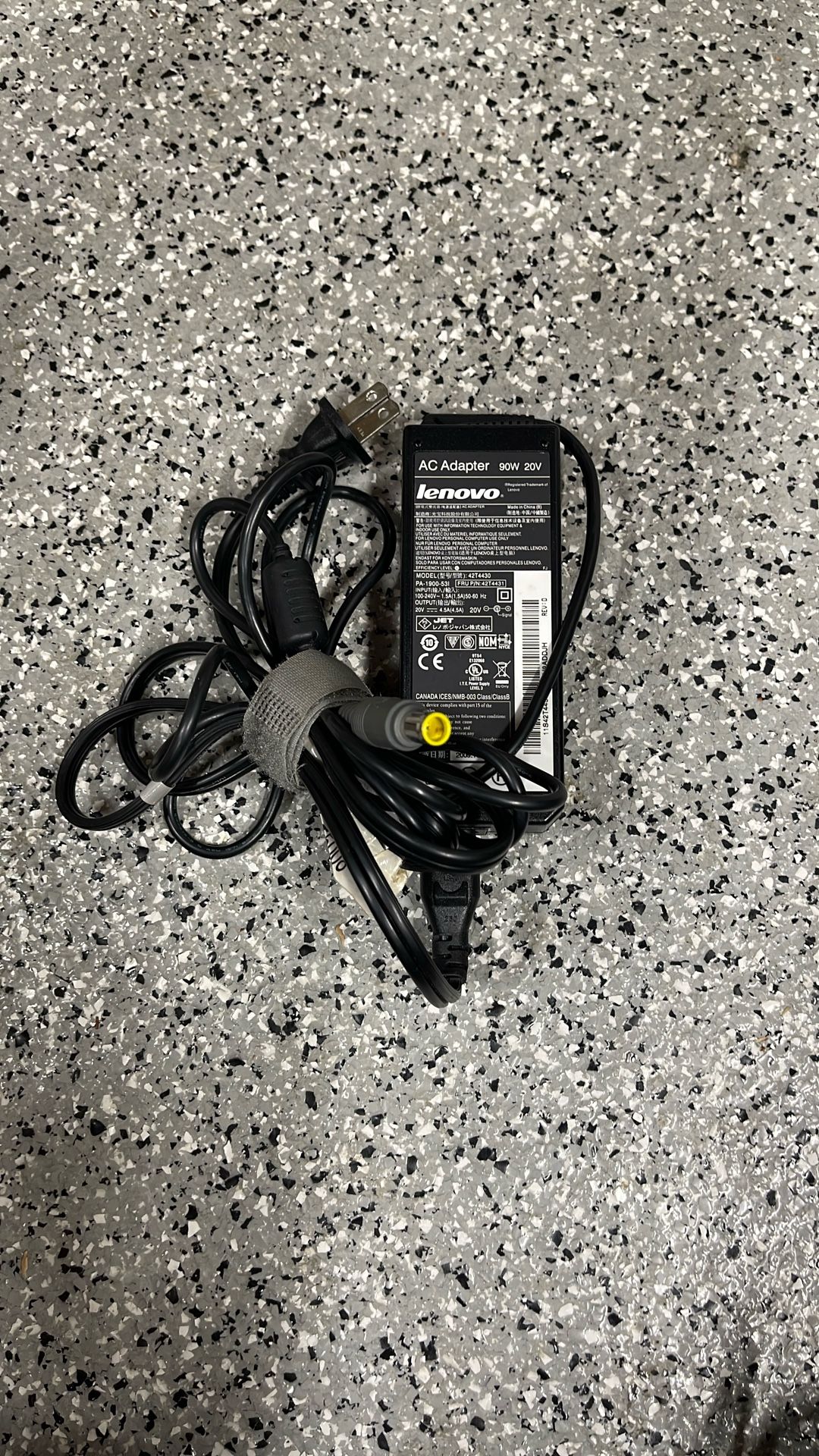 Lenovo 90W 20V AC Adapter