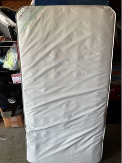 Toddler bed mattress