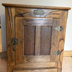 White Clad Simmons Furniture