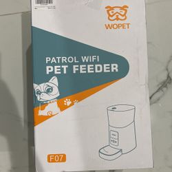 Pet Feeder