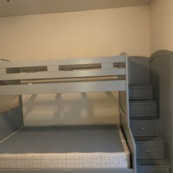 Double bunkbed