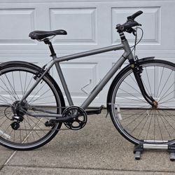 700c Transit Hybrid Bike 