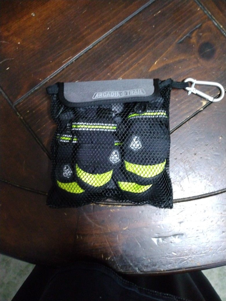New Arcadia Trail Dog Boots Size Sm