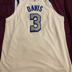 Anthony Davis. Size:Large