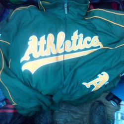 A's Authentic Majestic Jacket For Still In Great Condition I