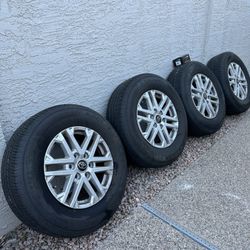 Tires And Rims 265/70R18 - Less Than 10k Miles!!