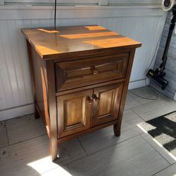End Table/ Night Stand 