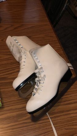 Women's Ice Skates Size 8