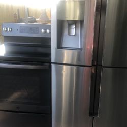 Refrigerator Y Stove 